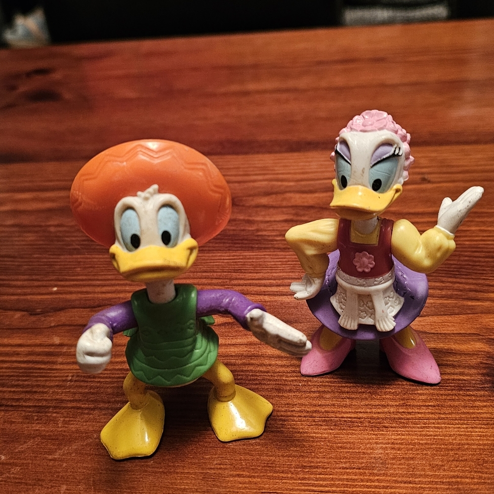 Collectible McDonald's‎ Disney Daisy & Donald Duck